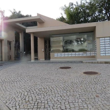 Apartamento Em Quinta Da Barracuda Албуфейра Екстериор снимка