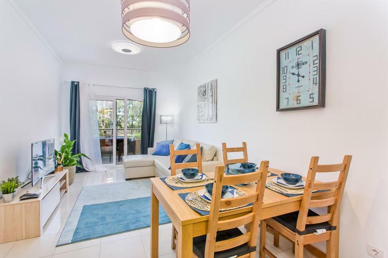 Apartamento Em Quinta Da Barracuda Албуфейра Екстериор снимка