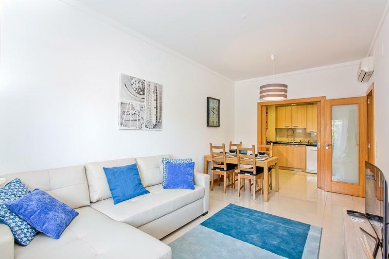 Apartamento Em Quinta Da Barracuda Албуфейра Екстериор снимка